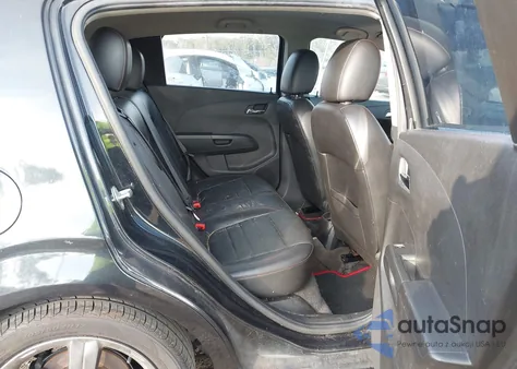 2013 Chevrolet Sonic Rs Auto z USA, uszkodzony, nr VIN 1G1JG6SB2D4152144